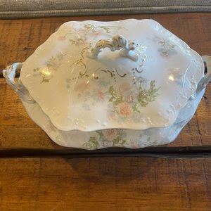 Rare Johnson Bros Royal stem porcelain serving bowl from England